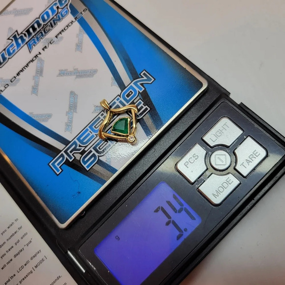 14K yellow gold emerald diamond charm pendant necklace - Picture 12 of 13